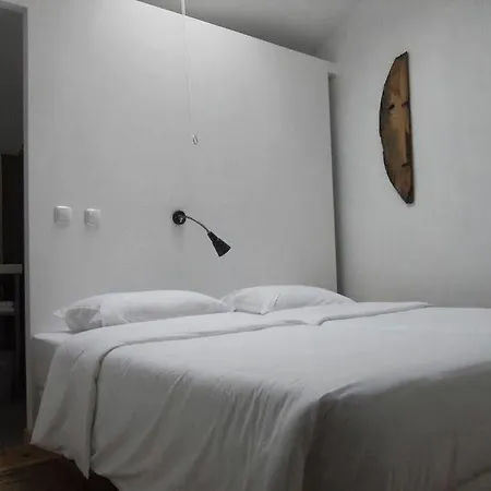 Hotel Moinhos Da Gozundeira - Casa No Campo 3*
